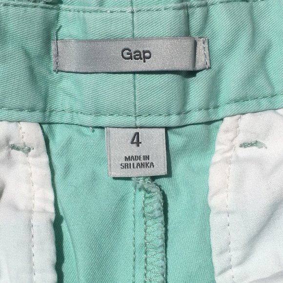 GAP Seafoam Green Mid Rise Shorts Size 4 - Picture 3 of 4